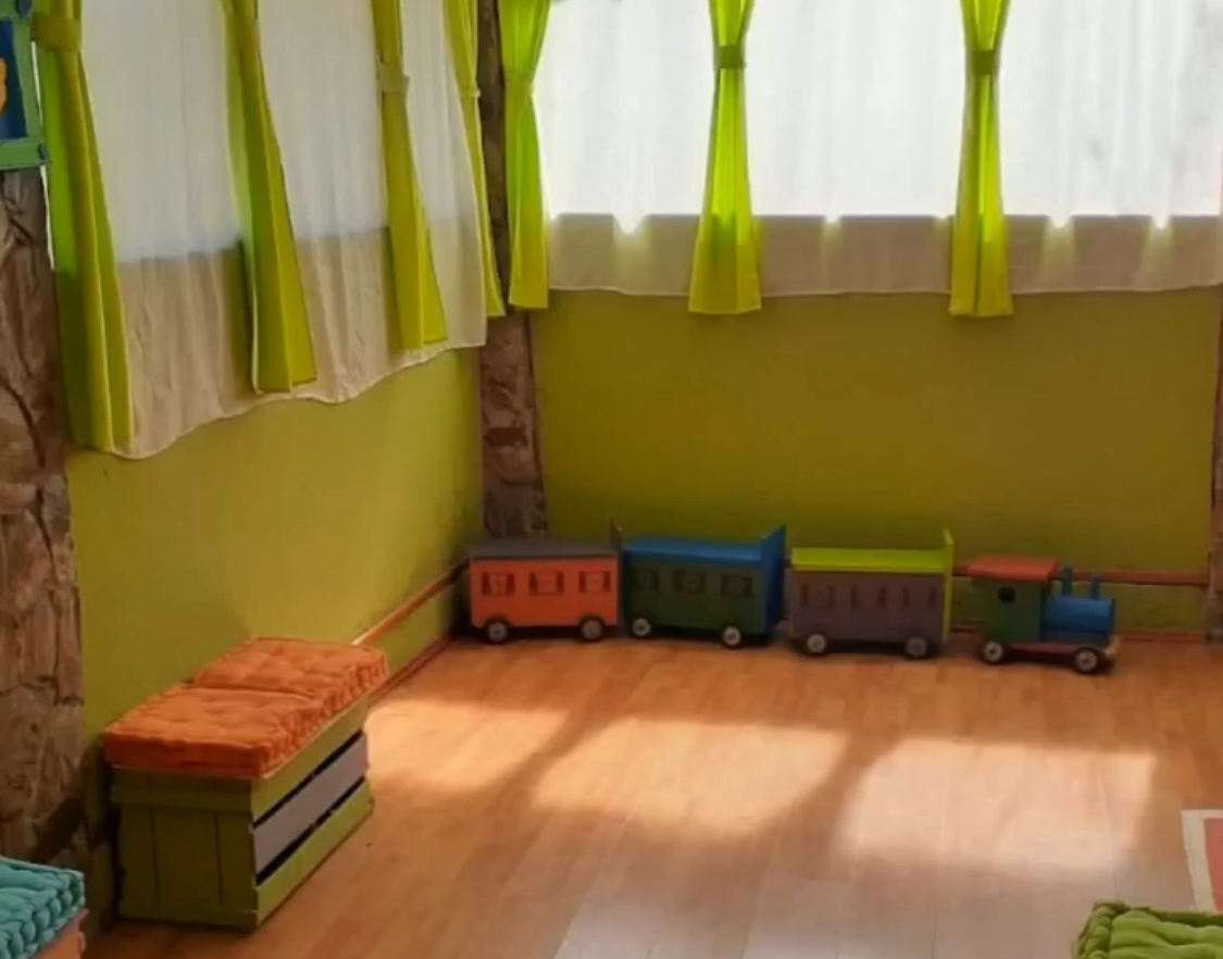 Sala de Educación Inicial con rincón de juego